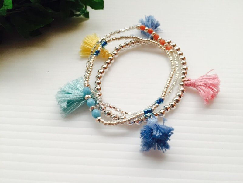 A Bead 手工多色流蘇珠手鍊 - 手鍊/手環 - 其他材質 多色