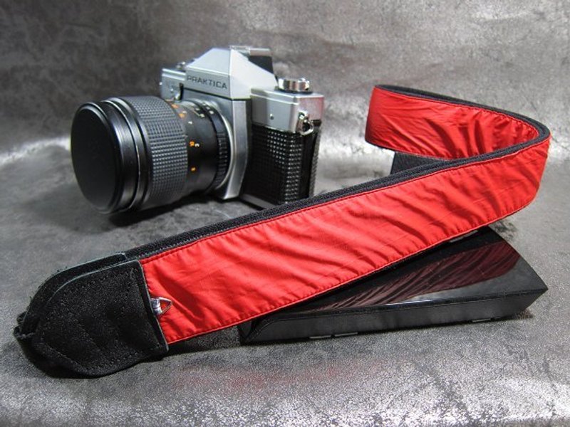 "鮮紅"減壓背帶 相機背帶 烏克麗麗 吉他 push bike  Camera  Strap - 相機背帶 - 其他材質 紅色