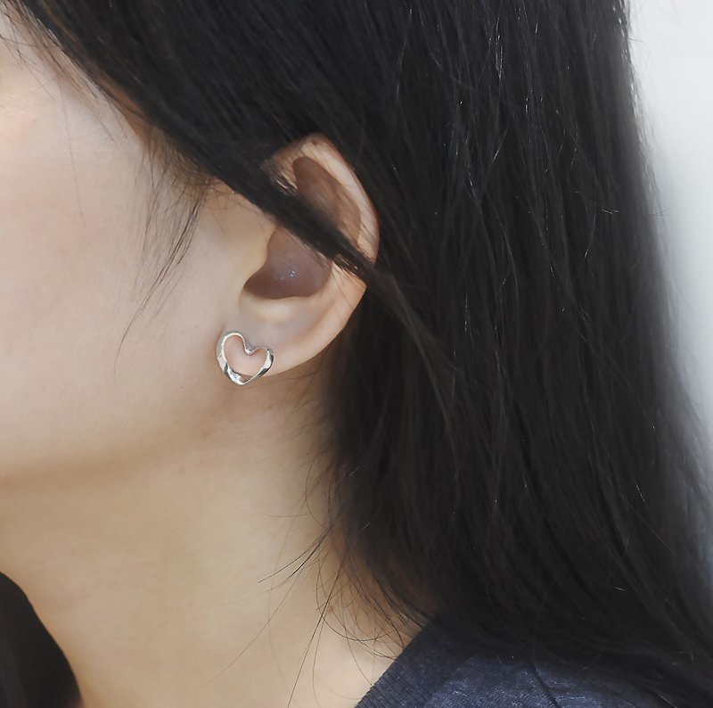 Endless love (925 sterling silver earrings) - C percent handmade jewelry - Earrings & Clip-ons - Sterling Silver Silver