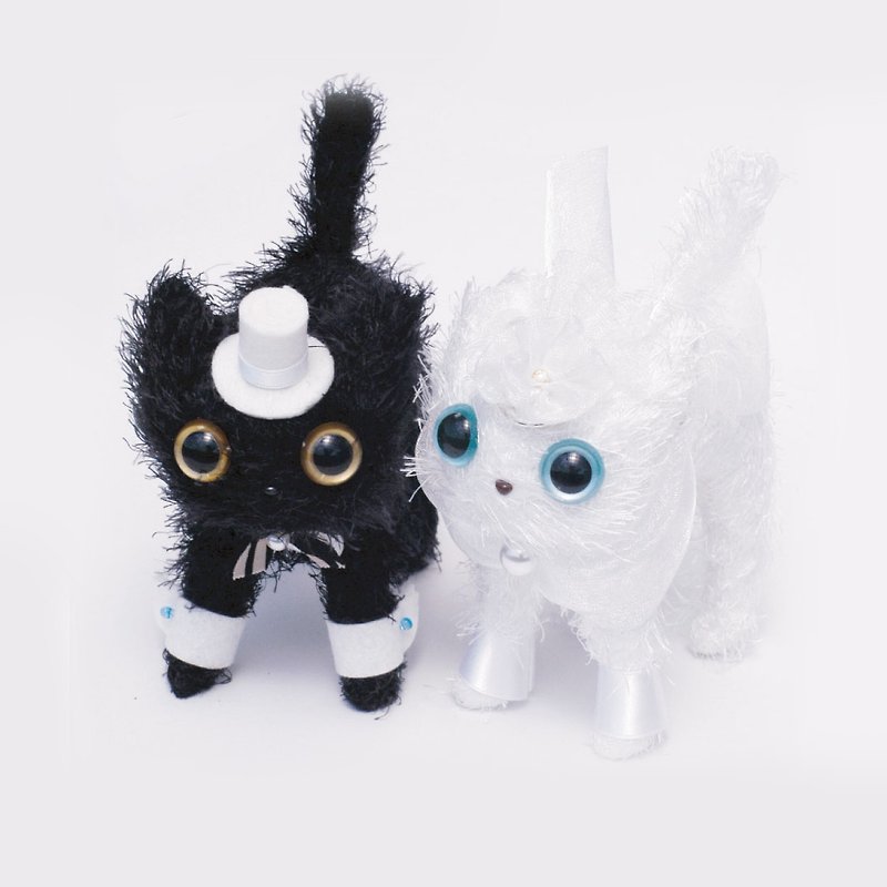 【新品上市 限時折扣】Mr. & Mrs. Cat -結婚貓情侶 【黑貓。白貓。黑白配。婚禮小物】 - 公仔模型 - 其他材質 白色
