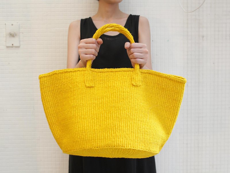 OMAKE Kenya Qiong Ma monochrome woven bag (left yellow) - Handbags & Totes - Thread Yellow