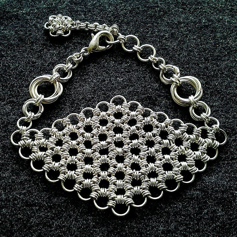 Muse Huanhuan interlocking metal chainmail silver diamond bracelet - Bracelets - Other Metals Gray