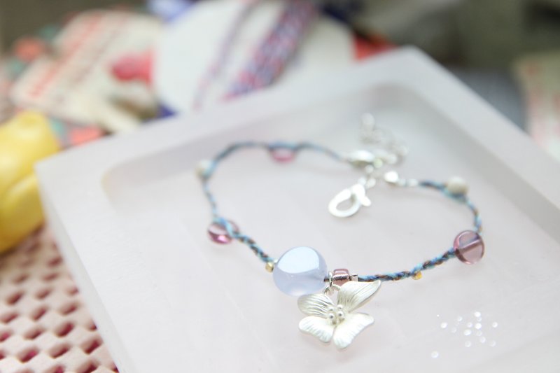 KNIT WITH LOVE French antique line blue chalcedony with silver flower bracelet - Bracelets - Other Materials Blue