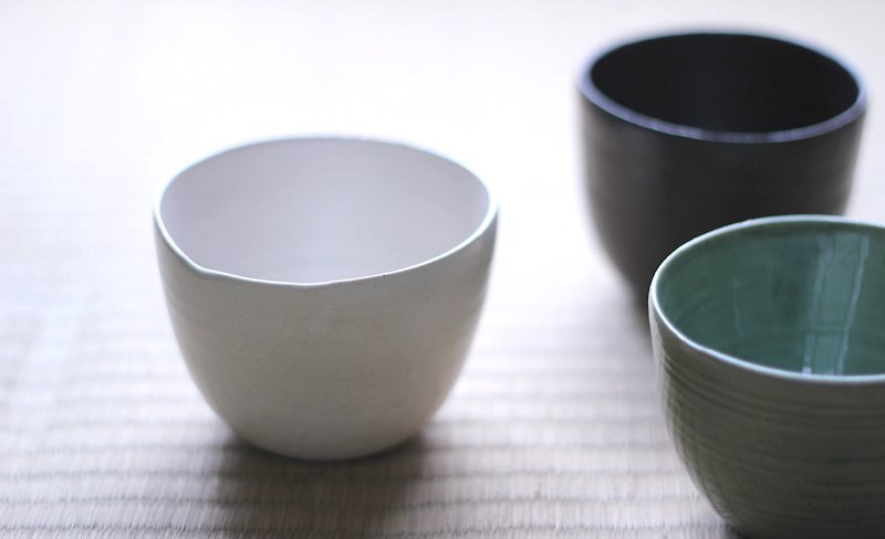 日式茶碗 Ö 綠 - 急須・ティーカップ - その他の素材 ホワイト