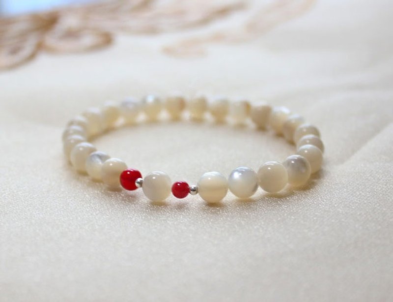 ☆, .- *'108 perles luminous / deep sea pearl bracelet 6MM - สร้อยข้อมือ - วัสดุอื่นๆ ขาว