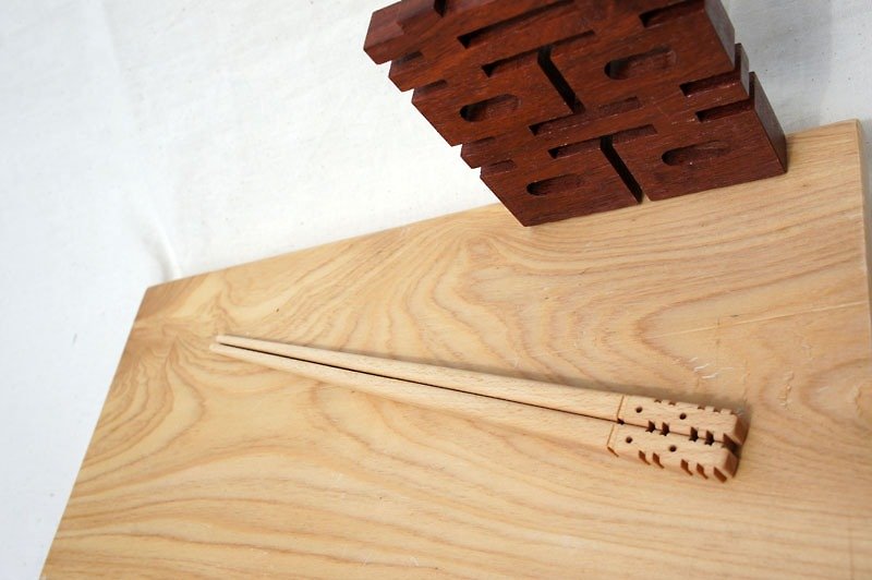 Morisaki sen zuo mu / handmade chopsticks (wedding small things) - Chopsticks - Wood Yellow