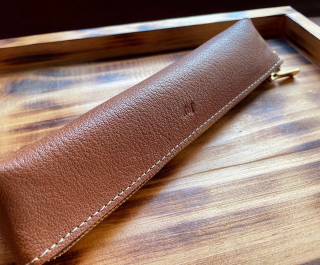 QUIゴートレザーペンケース VULCAN ゴートスキンレザー きめ細かいカンガルーレザー/ゴート
