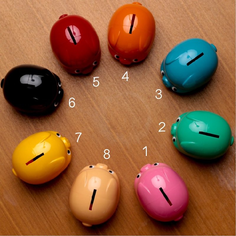 Cobuta 8色カラーマカロンの貯金箱1 - 知育玩具・ぬいぐるみ - プラスチック 多色