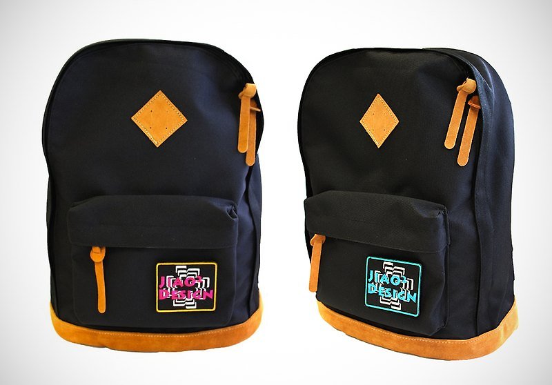 【Black Noble】Self-adhesive two-color embroidered stamp classic backpack - กระเป๋าแมสเซนเจอร์ - วัสดุกันนำ้ สีดำ