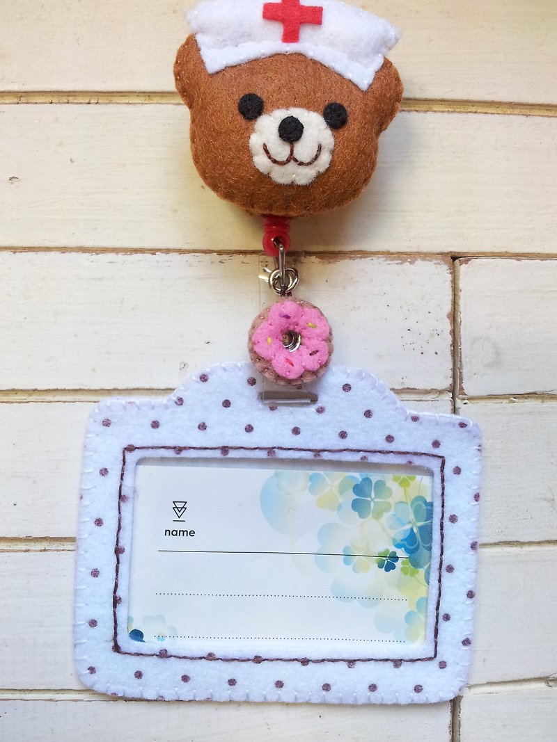 Mini bear hand nurse identification card sleeve + telescopic pull ring - เย็บปัก/ถักทอ/ใยขนแกะ - ผ้าฝ้าย/ผ้าลินิน 