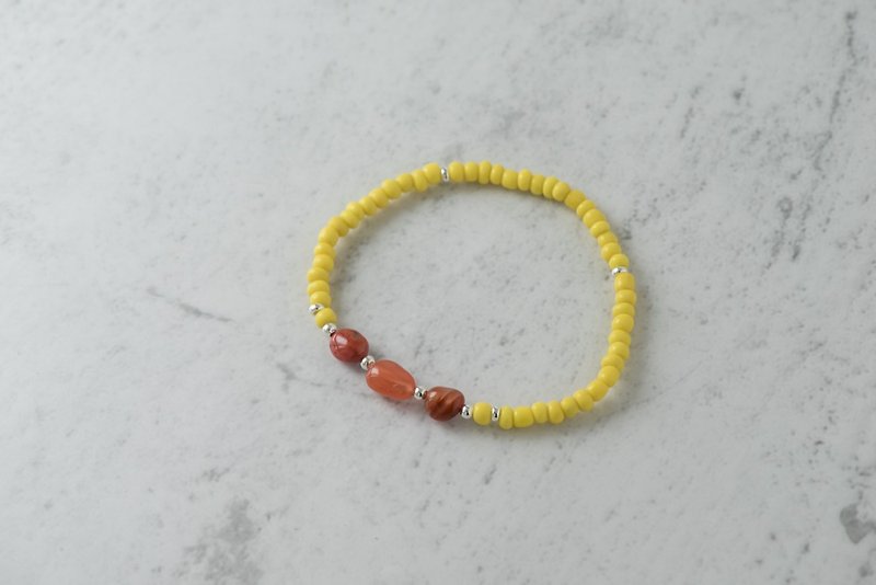 sunlight. 4mm straight yellow colored glaze bracelet. Type b of the main Stone of the original ore. - Bracelets - Other Materials Yellow