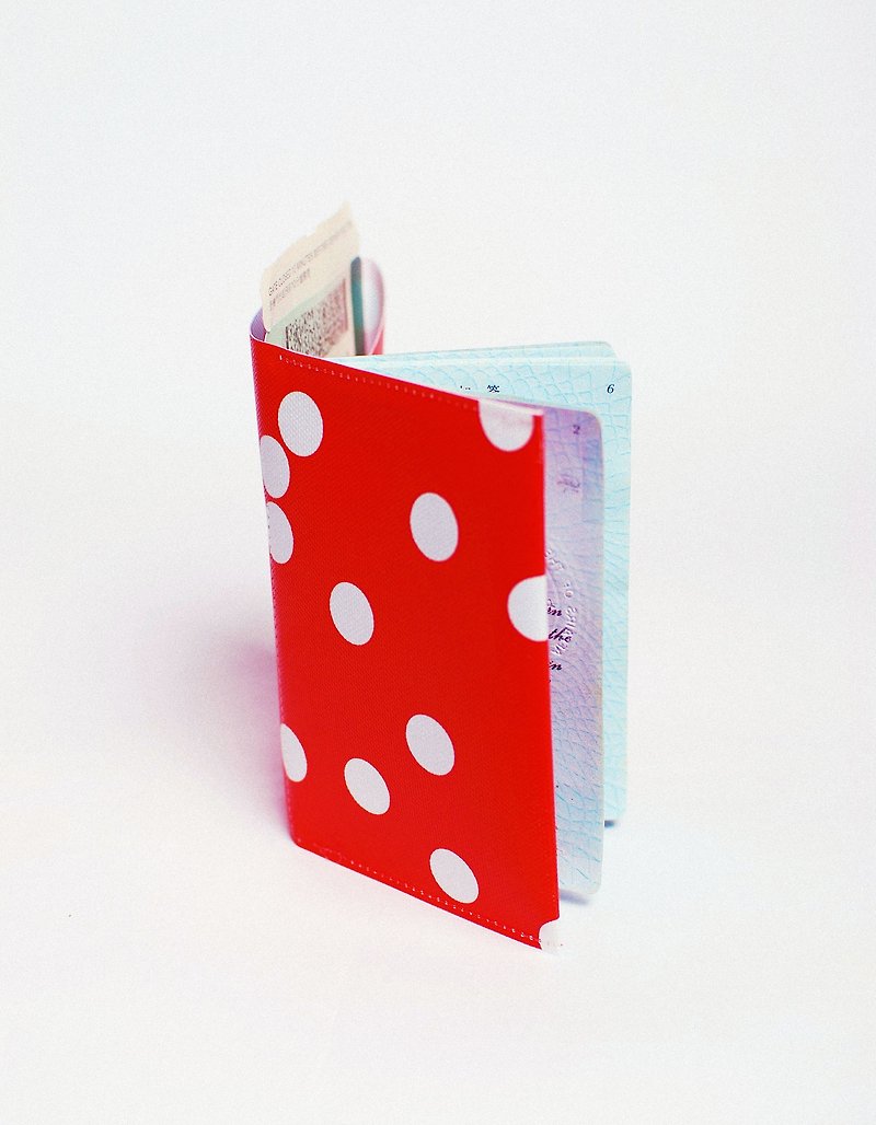 You are very red. Small white dot passport holder - Passport Holders & Cases - Waterproof Material Red