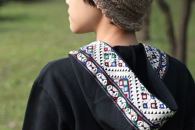 Original Remake Lu ethnic embroidery stitching Hoodie (black) - Unisex Hoodies & T-Shirts - Cotton & Hemp Black