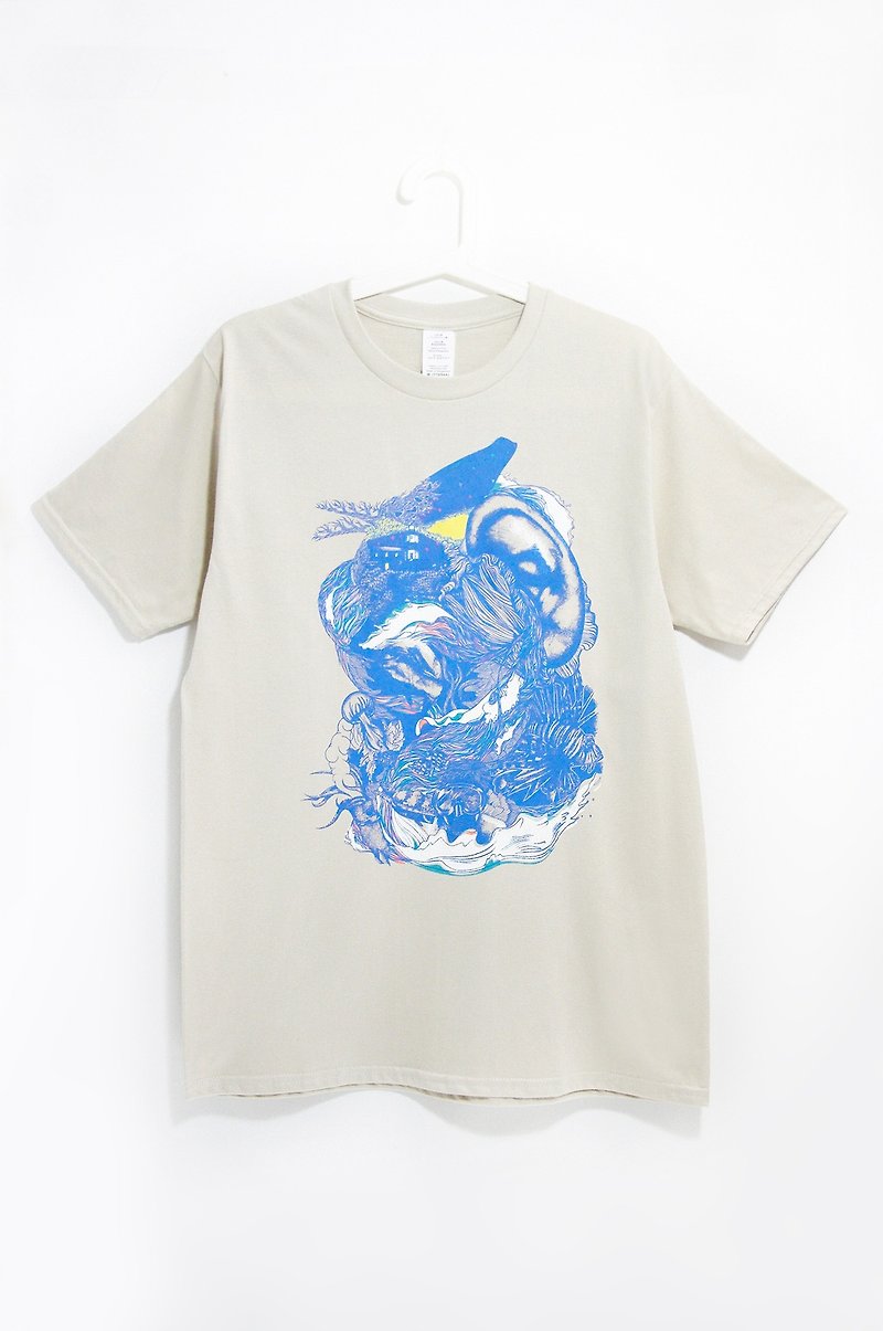 Men's Fitted Cotton Illustration Tee / T-shirt-Ocean Journey - เสื้อยืดผู้ชาย - วัสดุอื่นๆ สีเหลือง