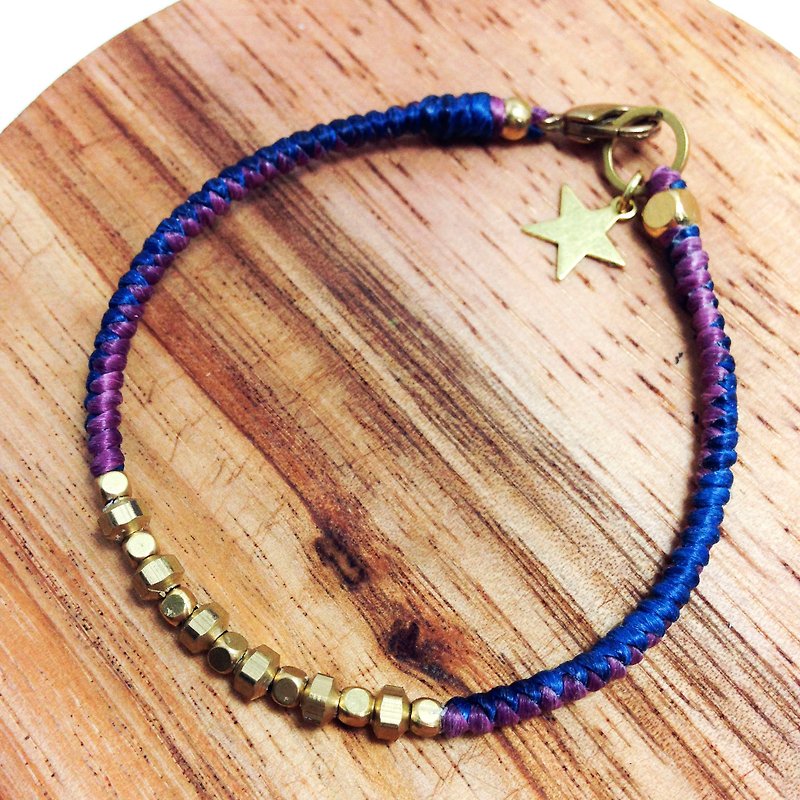 Galaxy Star Wish. ◆ Sugar Nok ◆ Simple series of Bronze wire bracelet Wax - สร้อยข้อมือ - โลหะ สีน้ำเงิน