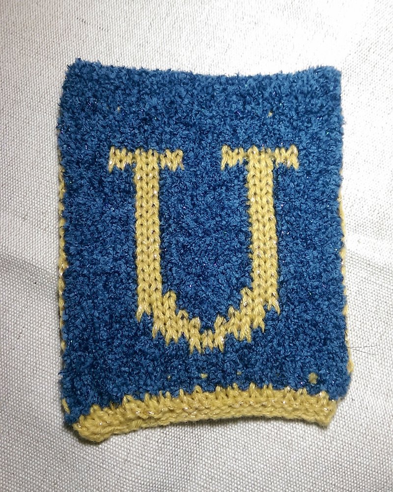 Lan Woolen Thread 26 Letter Four-corner Flag-Blue Yellow U - Items for Display - Other Materials Blue