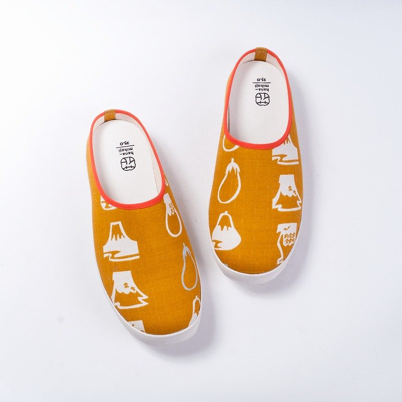 hanamikoji shoes Comfortable Casual Flat Shoes Lucky Gold Japan Cotton - รองเท้าลำลองผู้หญิง - วัสดุอื่นๆ สีทอง