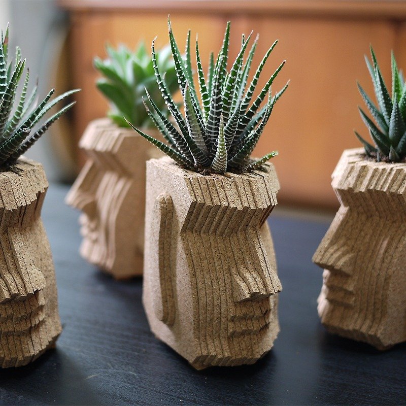 Fleshy planting, Moai (small Moai pots), birthday gifts, spa smaller objects, stylish simplicity, cork stack, hand-made crafts, home / office accessories, custom services, DIY - ตกแต่งต้นไม้ - พืช/ดอกไม้ สีเขียว