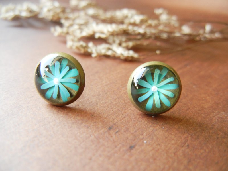 *coucoubird*blue green flower earrings - Earrings & Clip-ons - Other Metals Green