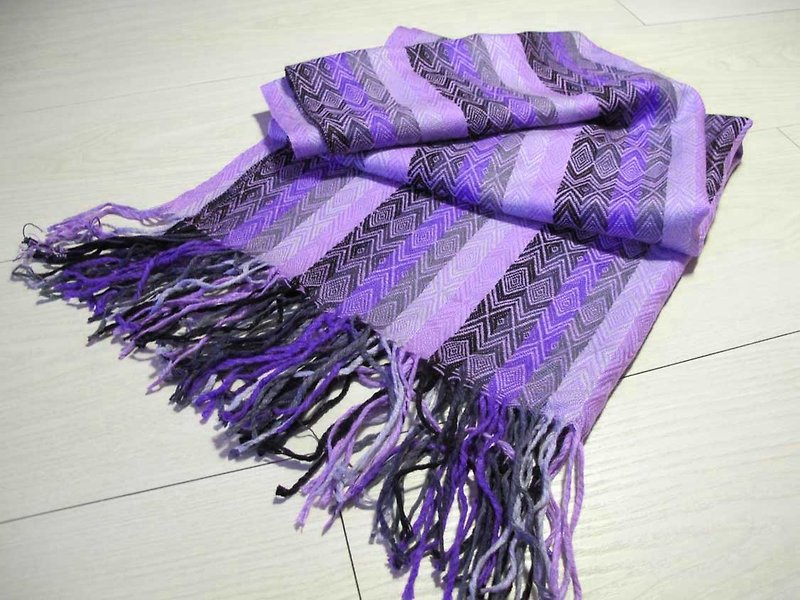 祕魯織多彩圍巾/披肩-紫 - 絲巾 - 繡線 紫色