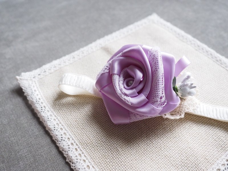 Handmade purple ribbon rose baby/ kid headband - ผ้ากันเปื้อน - วัสดุอื่นๆ สีม่วง