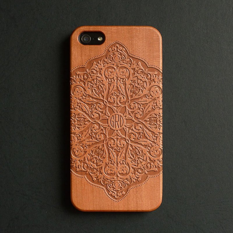 刻まれた個人化された本物の木iPhone 6月6日プラスケースP003 - スマホケース - 木製 多色
