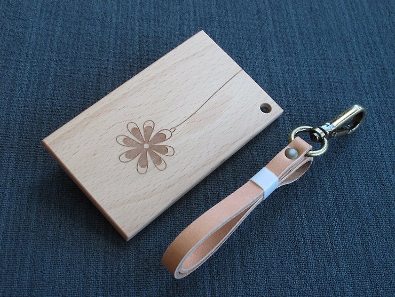 Log IC card holder-beech wood bright flower laser carving (four corners) - ID & Badge Holders - Wood Red