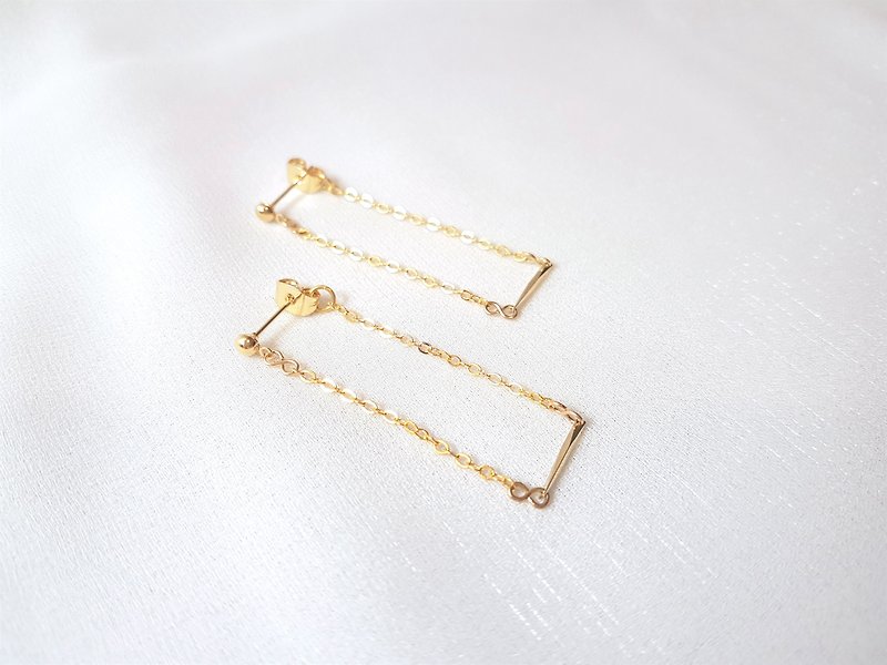 Swing‧Metal line earrings - Earrings & Clip-ons - Other Metals Gold