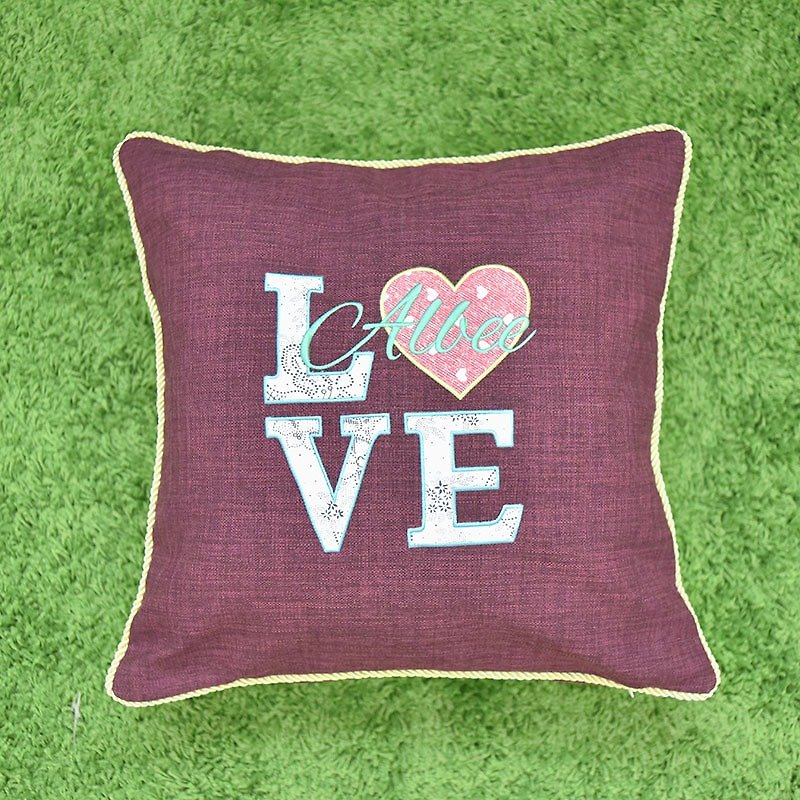 邊框09【Love】客製化刺繡 貼布繡抱枕套 - 其他 - 繡線 紫色