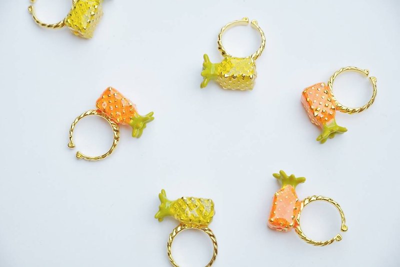 Paper Fruit Collection : Yellow Pineapple Ring - General Rings - Other Materials Yellow