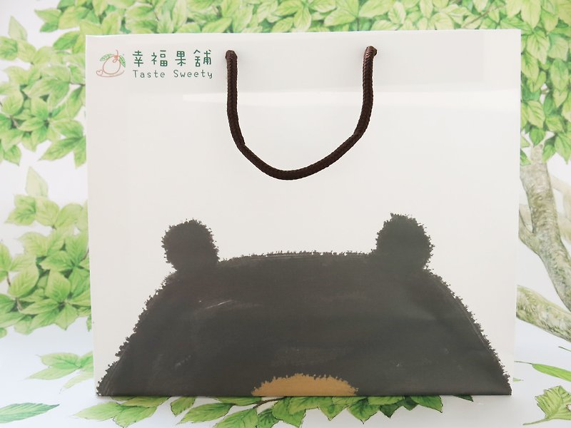 Happy Fruit Shop-Gift Bag-Black Bear Style-Big 3K White - อื่นๆ - กระดาษ ขาว