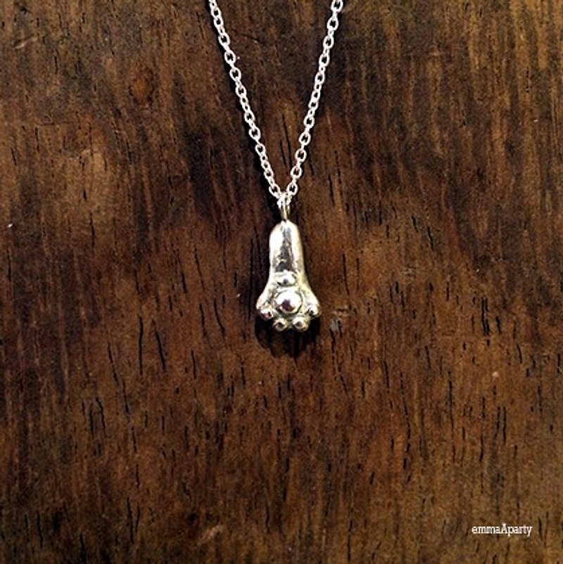 emmaAparty handmade sterling silver necklace ``animal hand'' - Necklaces - Sterling Silver 