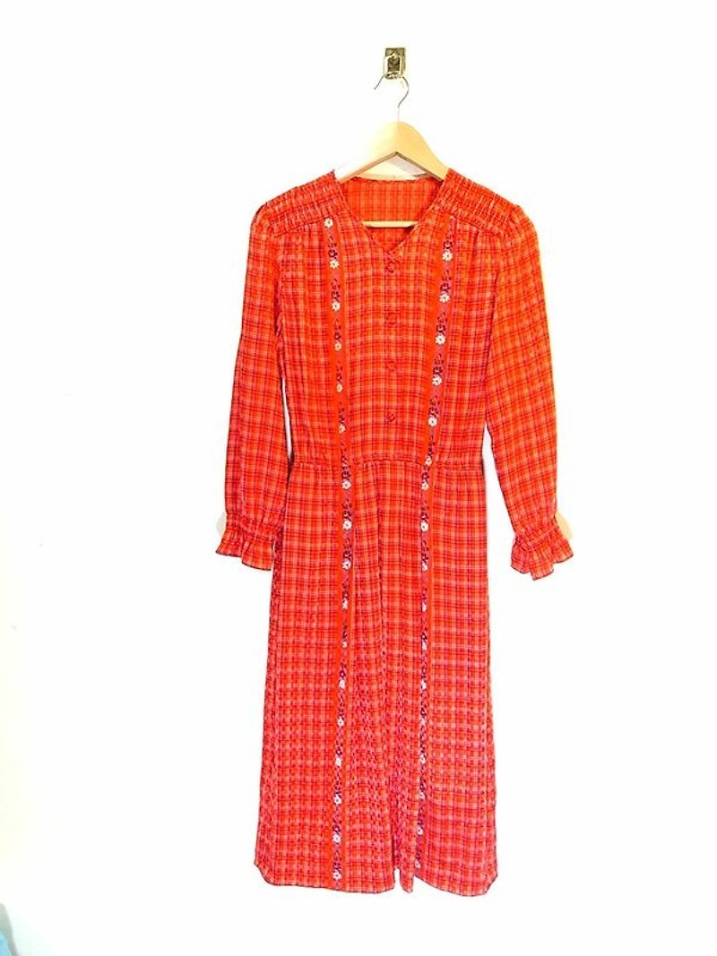 Bonus-grid small weaving vintage dress PdB - ชุดเดรส - วัสดุอื่นๆ สีแดง