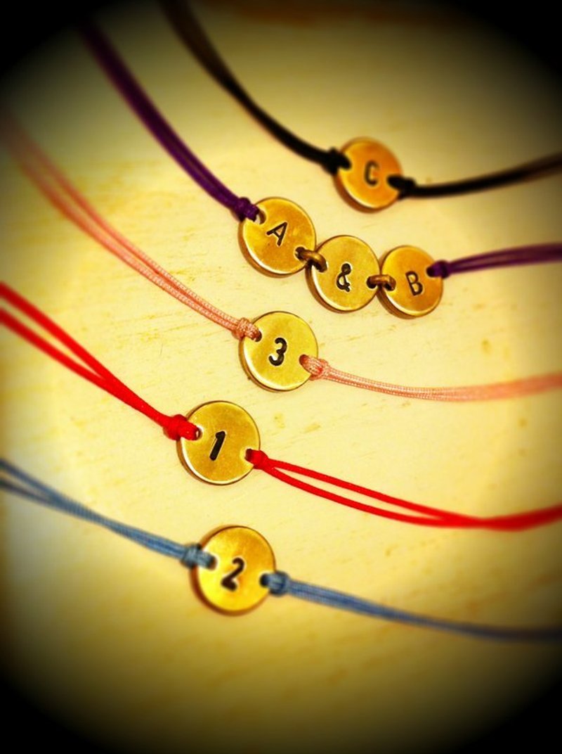 **DORCUS**幸運手鍊/純手工/黃銅/刻字/情人節禮物/數字/英文字 - 手鍊/手環 - 其他金屬 