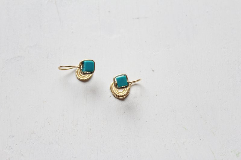 Emerald a |. Classical Turkish Umbilicaria clip earrings sugar - ต่างหู - เครื่องเพชรพลอย สีน้ำเงิน