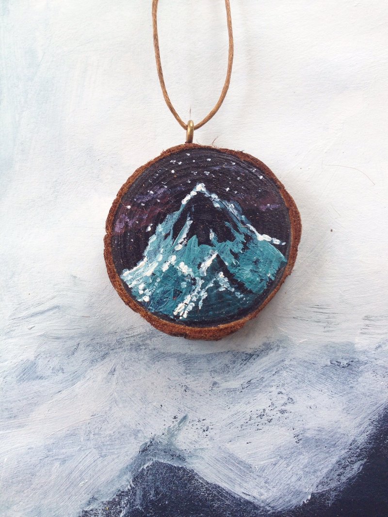 Small heart painted | wood and mountains | painted | necklaces - สร้อยคอ - ไม้ สีดำ