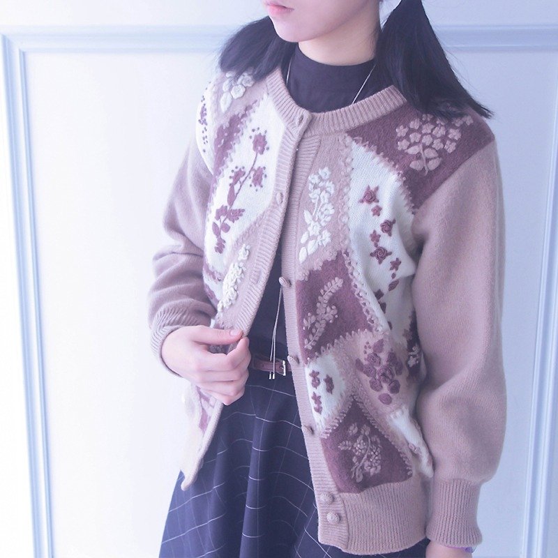 Vintage jacket / brown cubic flower sweater coat - Women's Sweaters - Other Materials Brown
