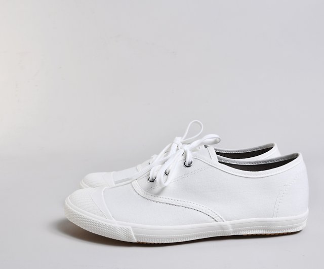 Casual classic white canvas shoes, 30% white shoes at the end of the year - Shop Southgate Women's Casual Shoes - Pinkoi