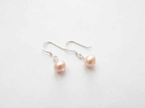 Joyce Wu Handmade Jewelry 日系清新粉橘 淡水珍珠 純銀耳環