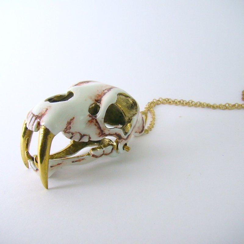 Realistic Saber tooth pendant in brass and oxidized antique color ,Rocker jewelry ,Skull jewelry,Biker jewelry - 項鍊 - 其他金屬 