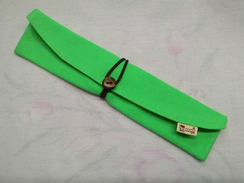Cutlery set portable storage bag chopsticks cover-arc type (grass green plain canvas) F05-006 - ตะเกียบ - วัสดุอื่นๆ สีเขียว