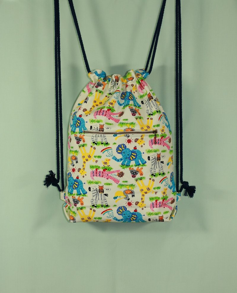 Relaxed and happy zoo backpack - กระเป๋าหูรูด - ผ้าฝ้าย/ผ้าลินิน หลากหลายสี