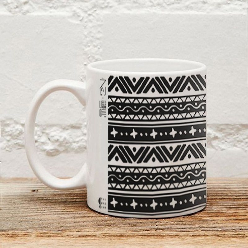 葛瑪蘭族馬克杯AI1-CCTW1 - 咖啡杯/馬克杯 - 瓷 黑色