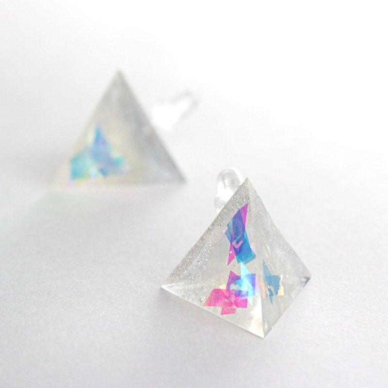 Triangle Earrings (pieces) - ต่างหู - วัสดุอื่นๆ หลากหลายสี