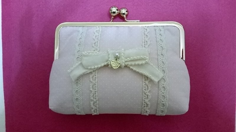 pinpincandy fantasy bow mouth gold package cosmetic bag Universal bag - กระเป๋าเครื่องสำอาง - วัสดุอื่นๆ สึชมพู