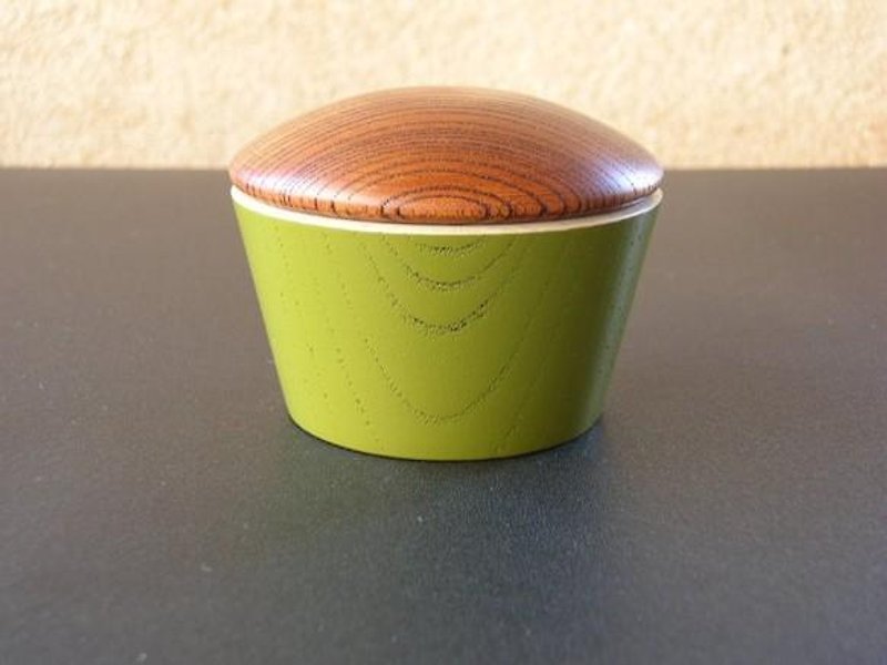 小さな蓋物 ライムグリーン - 碗 - 木頭 綠色