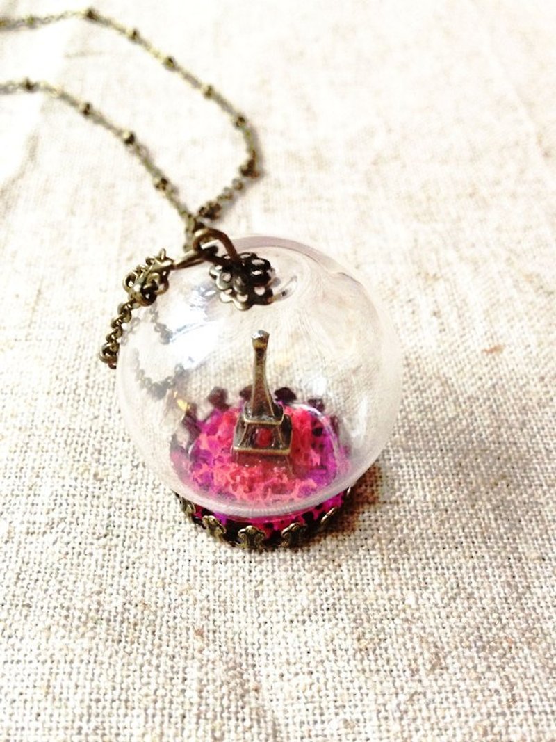 [Imykaka] ♥ crystal ball Little Eiffel Tower necklace Valentine - สร้อยคอ - แก้ว หลากหลายสี