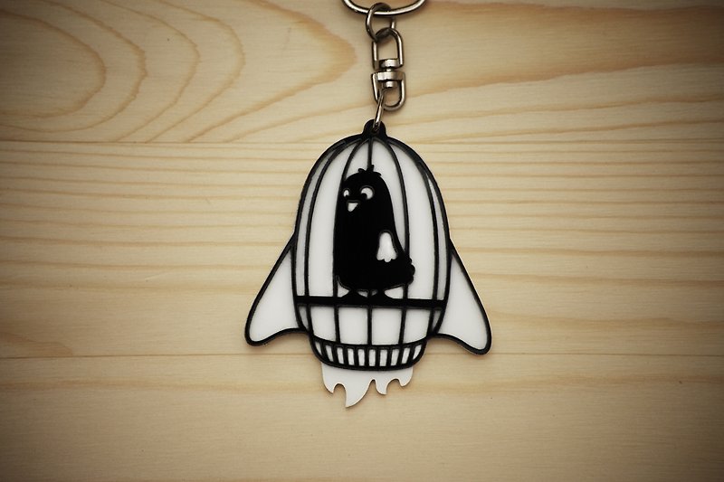 【Peej】’Free as a Bird’ Double layered Acrylic key chains/necklaces - Necklaces - Acrylic Black