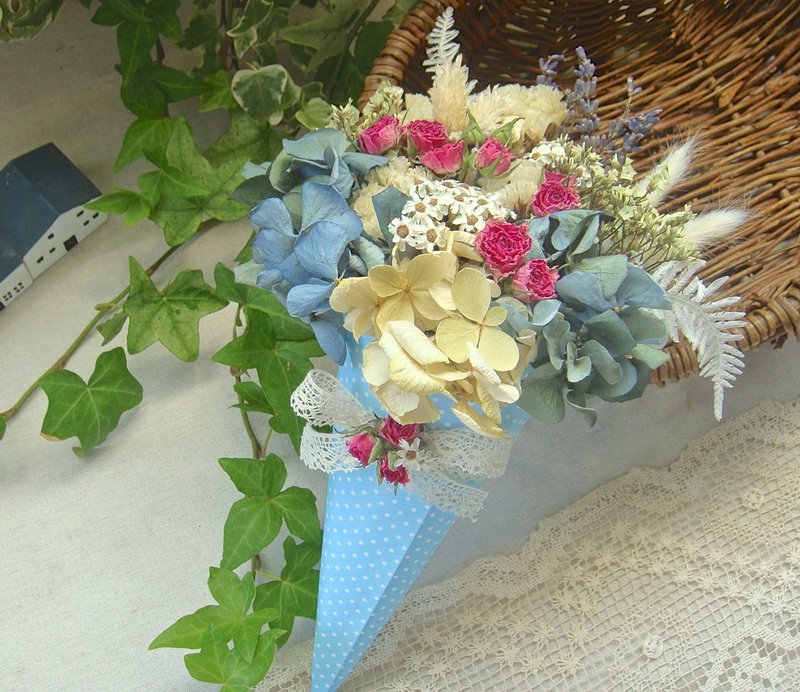 Cones and dried flower ceremony classical blue hydrangea incremental version - Plants - Plants & Flowers Blue