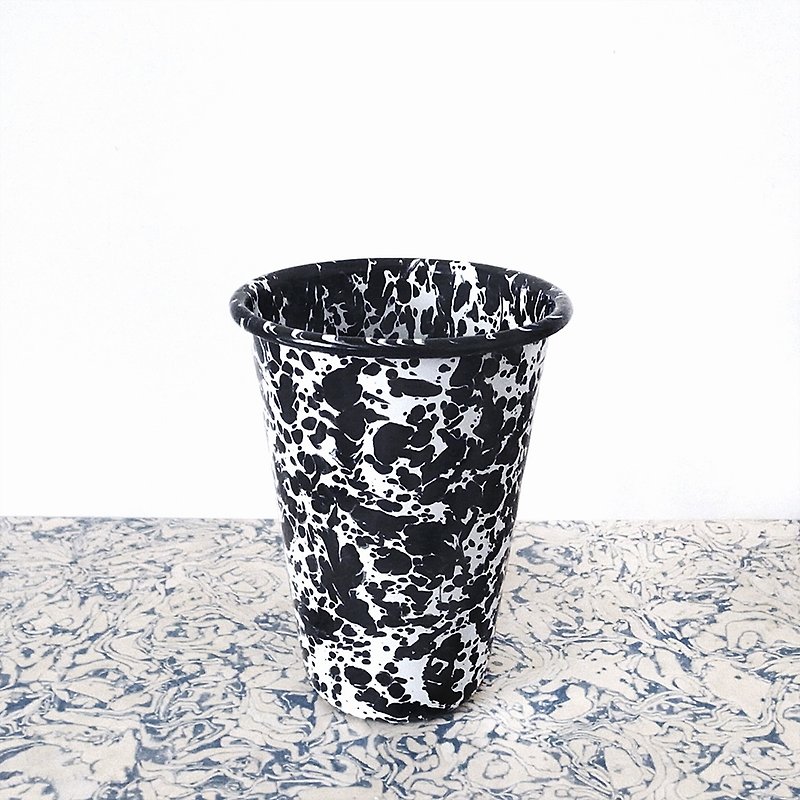 Enamel glass - black and white marble - ถ้วย - วัสดุอื่นๆ สีดำ